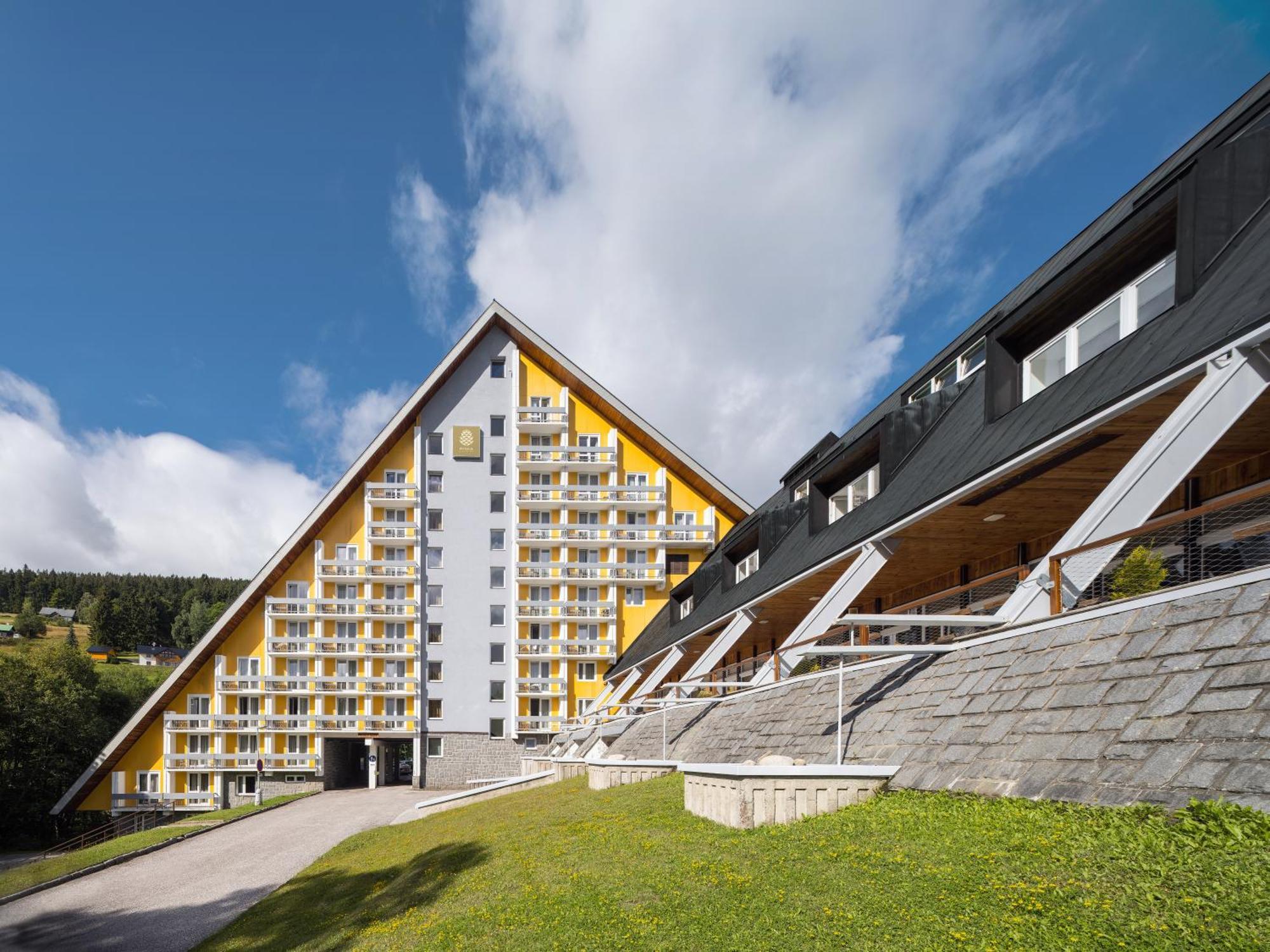 Pinia Hotel & Resort Spindleruv Mlyn Exterior photo